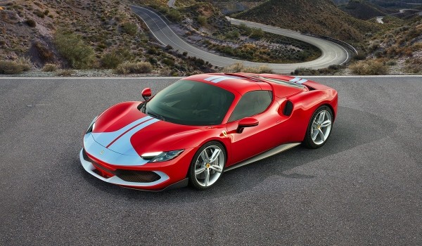 Гибридный суперкар Ferrari 296 GTS: теперь без крыши Гибридный суперкар Ferrari 296 GTS: теперь без крыши