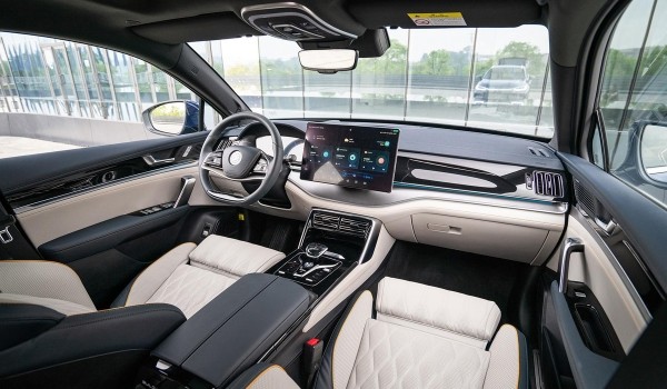 Обновленный кроссовер BYD Tang EV нарастил запас хода Обновленный кроссовер BYD Tang EV нарастил запас хода