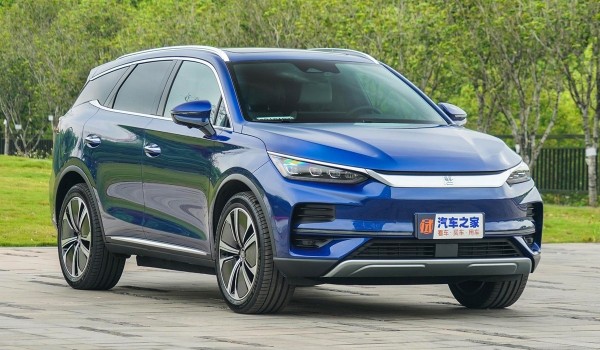 Обновленный кроссовер BYD Tang EV нарастил запас хода Обновленный кроссовер BYD Tang EV нарастил запас хода
