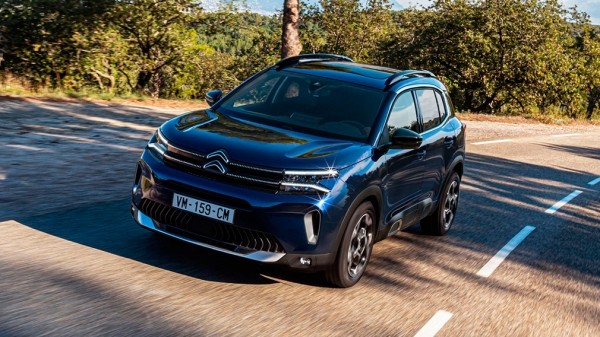Компания Citroen представила особую версию С-Series Компания Citroen представила особую версию С-Series