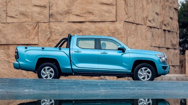 Great Wall представил новый пикап Jingangpao за 1,3 млн рублей для Китая Great Wall представил новый пикап Jingangpao за 1,3 млн рублей для Китая