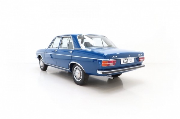 Компания Audi продает автомобили из своего "исторического парка"