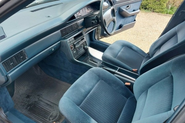 Компания Audi продает автомобили из своего "исторического парка"