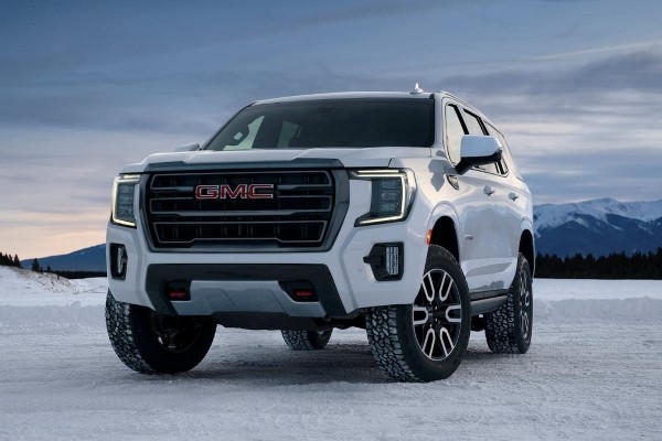 Компания GMC снова переписала ценники на огромной внедорожник Yukon 2022 года Компания GMC снова переписала ценники на огромной внедорожник Yukon 2022 года