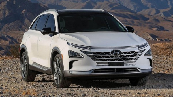 Компания Hyundai отзывает новые кроссоверы Nexo из-за утечки водорода