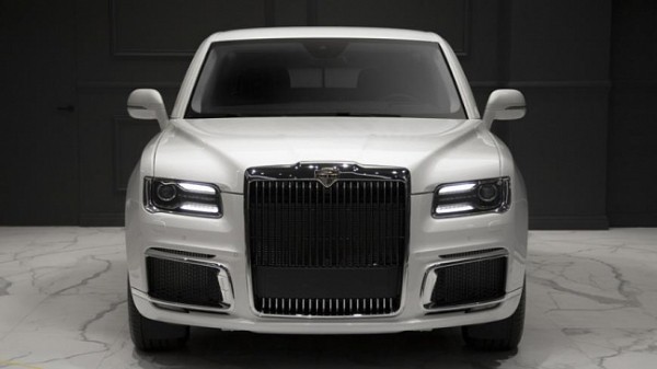 Продажи люксовых автомобилей в РФ сократились на 3% по итогам марта 2022 года