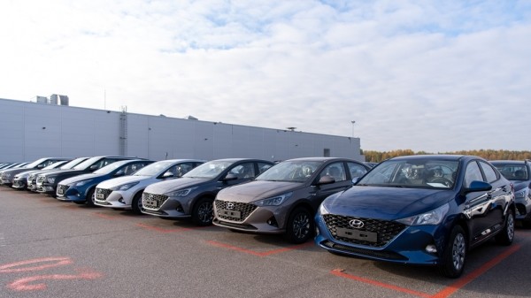 Автозавод Hyundai в Санкт-Петербурге продлил простой до 30 июня 2022 года
