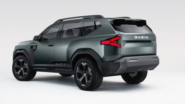 Новые кроссоверы Duster и Bigster готовы на 99%, несмотря на уход шеф-дизайнера Dacia Новые кроссоверы Duster и Bigster готовы на 99%, несмотря на уход шеф-дизайнера Dacia