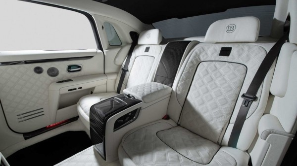 В тюнинг-ателье Brabus доработали роскошный седан Rolls-Royce Ghost В тюнинг-ателье Brabus доработали роскошный седан Rolls-Royce Ghost