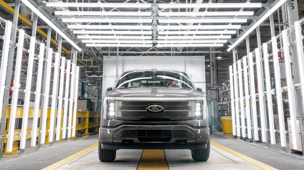 Электрический пикап Ford F-150 Lightning оказался производительнее, чем ожидалось Электрический пикап Ford F-150 Lightning оказался производительнее, чем ожидалось