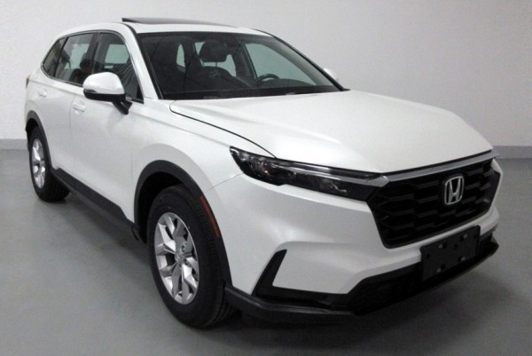 Honda CR-V нового поколения: первые фотографии Honda CR-V нового поколения: первые фотографии