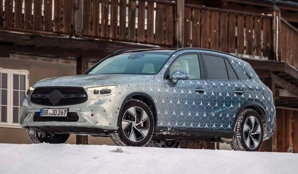 Новый кроссовер Mercedes-Benz GLC покажут в первый день лета Новый кроссовер Mercedes-Benz GLC покажут в первый день лета
