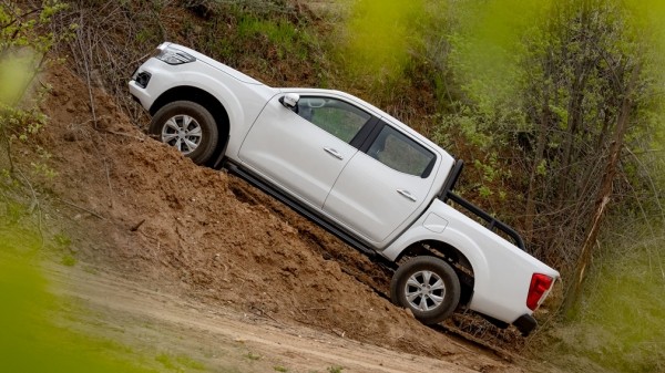 Компания DONGFENG начала в РФ продажи нового рамного пикапа DF6 с 31 мая 2022 года