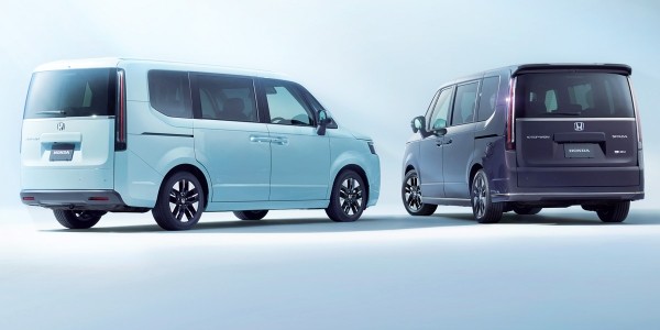 Минивэн Honda Step WGN нового поколения выходит на рынок Минивэн Honda Step WGN нового поколения выходит на рынок