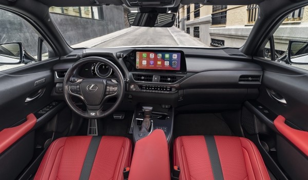 Кроссоверу Lexus UX обновили интерьер и характер Кроссоверу Lexus UX обновили интерьер и характер