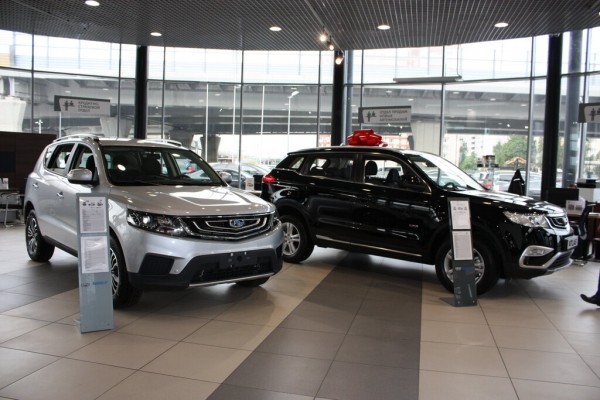 Автомобили Geely в РФ можно купить в кредит со ставкой 0,01% годовых Автомобили Geely в РФ можно купить в кредит со ставкой 0,01% годовых