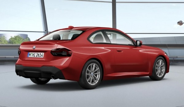 Купе BMW второй серии: теперь с новым салоном