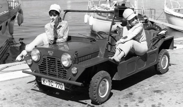 В Англии начали выпускать Electric Moke