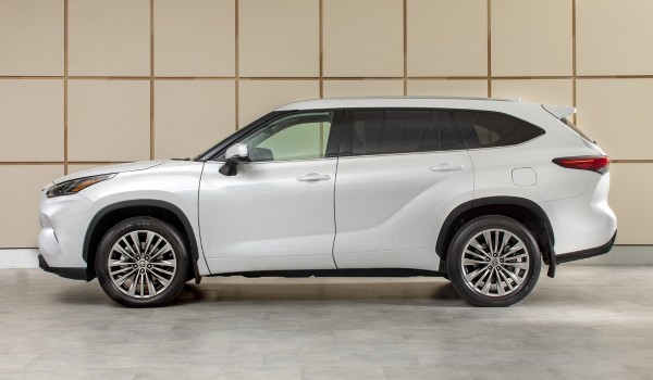 Кроссовер Toyota Highlander переходит на турбомоторы