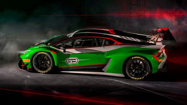 Компания Lamborghini представила спецверсию Huracan GT3 EVO2