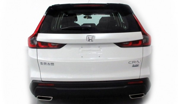 Honda CR-V нового поколения: первые фотографии Honda CR-V нового поколения: первые фотографии