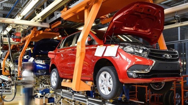 По итогам апреля 2022 года на заводах ЕАЭС было произведено 20 тыс. легковых авто По итогам апреля 2022 года на заводах ЕАЭС было произведено 20 тыс. легковых авто