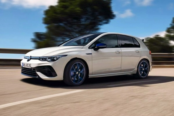 Юбилейный Volkswagen Golf R стал самым мощным в истории