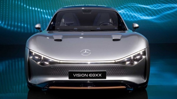 Компания Mercedes-Benz опубликовала новый тизер электрического Vision AMG Компания Mercedes-Benz опубликовала новый тизер электрического Vision AMG