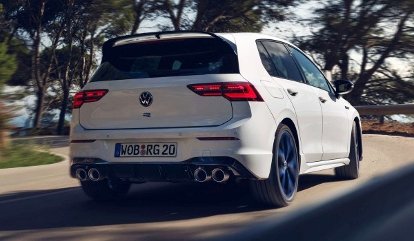 Юбилейный Volkswagen Golf R стал самым мощным в истории