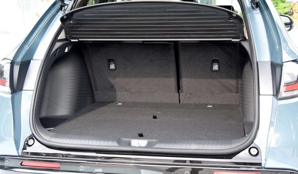 Представлен новый глобальный кроссовер Honda ZR-V