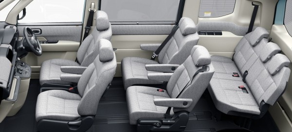 Минивэн Honda Step WGN нового поколения выходит на рынок Минивэн Honda Step WGN нового поколения выходит на рынок