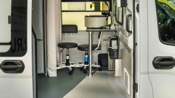 Группа ГАЗ представила новый медицинский комплекс на базе «ГАЗели NN»