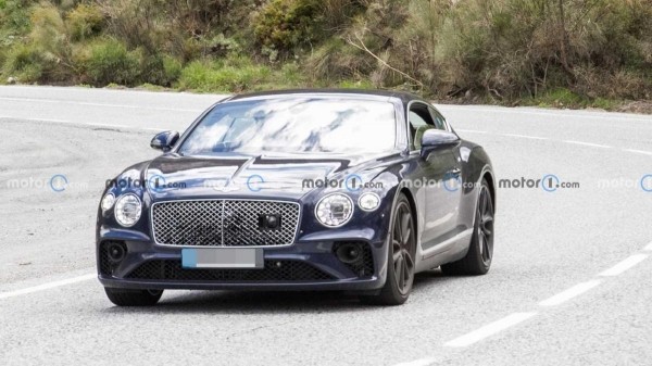 Компания Bentley тестирует плагин-гибридную версию купе Continental GT Компания Bentley тестирует плагин-гибридную версию купе Continental GT