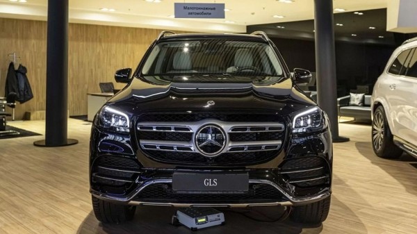 Компания Mercedes-Benz отзовет 254 тыс. автомобилей в США из-за сбоя в системе экстренного вызова Компания Mercedes-Benz отзовет 254 тыс. автомобилей в США из-за сбоя в системе экстренного вызова