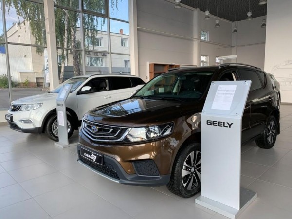 Кроссоверы Geely в России резко выросли в цене с апреля 2022 года