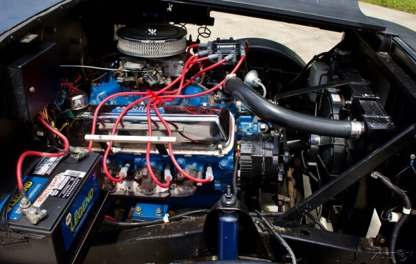 На продажу выставлен Jeep Wrangler Hot Rod 1988 года с двигателем Ford 7,5 л V8