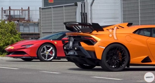 Очевидцы заметили новый Ferrari SF90 Stradale на заводе компании Lamborghini Очевидцы заметили новый Ferrari SF90 Stradale на заводе компании Lamborghini