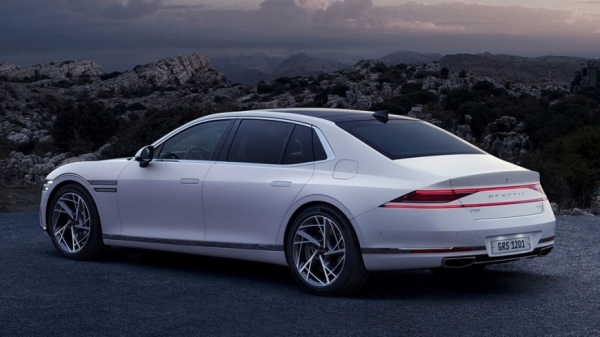 Рассекречены характеристики самой производительной версии Genesis G90 Рассекречены характеристики самой производительной версии Genesis G90