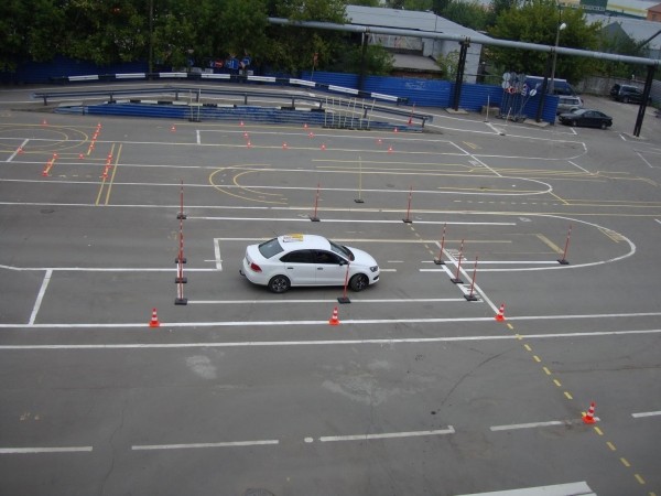 «Ъ»: россияне стали вдвое реже сдавать на права с первого раза «Ъ»: россияне стали вдвое реже сдавать на права с первого раза