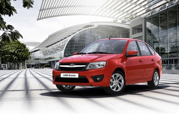 Упрощенная версия LADA Granta может появиться уже в июле 2022 года Упрощенная версия LADA Granta может появиться уже в июле 2022 года