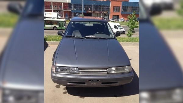 В Москве за 9,8 млн рублей продают 33-летний седан Mazda 626, принадлежавший Льву Яшину