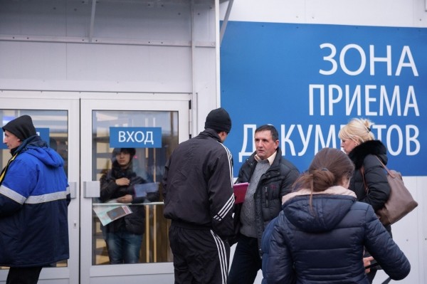 "Таких уже сотни тысяч": на что решились гастарбайтеры в России "Таких уже сотни тысяч": на что решились гастарбайтеры в России