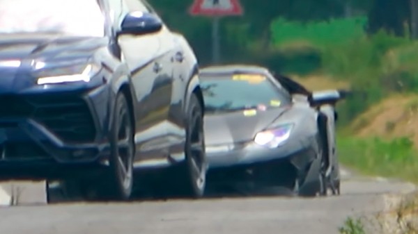 Компания Lamborghini вывела на тесты замену Aventador Компания Lamborghini вывела на тесты замену Aventador