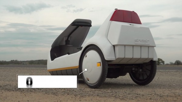 В Сети показали самый медленный в мире дрэг-рейсинг В Сети показали самый медленный в мире дрэг-рейсинг