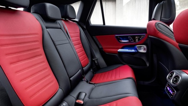 Компания Mercedes-Benz показала кроссовер GLC нового поколения Компания Mercedes-Benz показала кроссовер GLC нового поколения