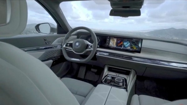 BMW готовит бронированную версию электроседана i7 BMW готовит бронированную версию электроседана i7