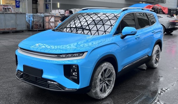 Дайджест дня: Hongqi в России, юбилей MQB и другие события индустрии Дайджест дня: Hongqi в России, юбилей MQB и другие события индустрии