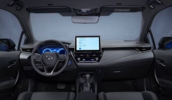 Обновленная Toyota Corolla для Европы: мощнее и быстрее