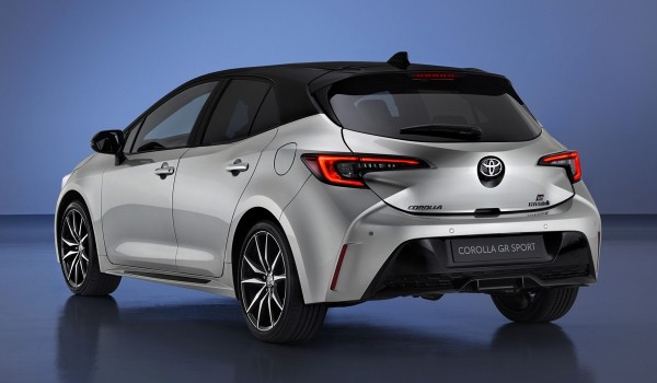 Обновленная Toyota Corolla для Европы: мощнее и быстрее