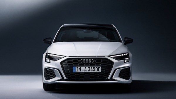 Новая Audi A3 может стать младшей моделью в линейке бренда Новая Audi A3 может стать младшей моделью в линейке бренда